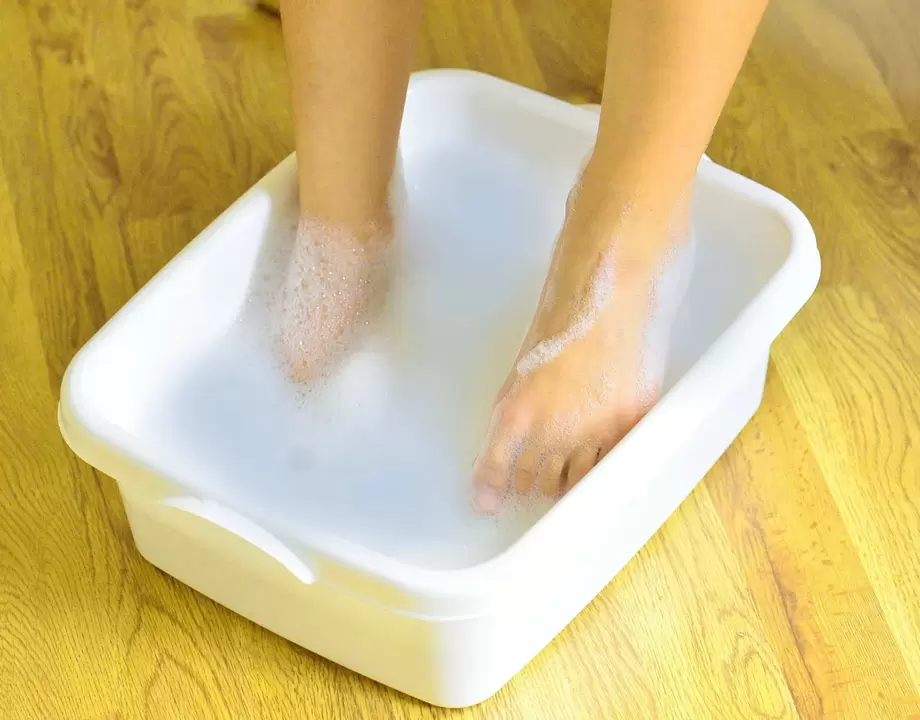 voetenbad voor nagelschimmel
